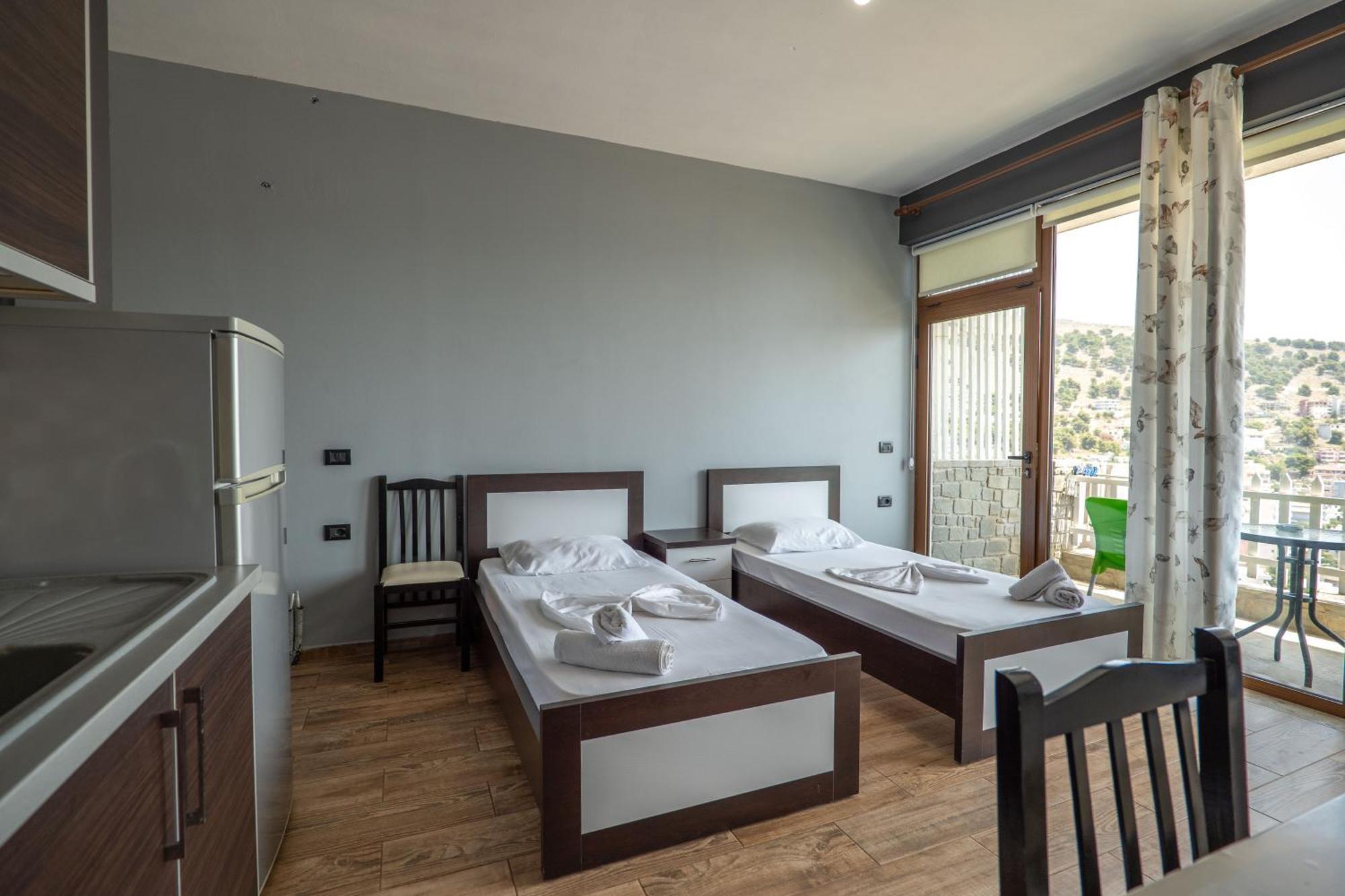 Denis Appartement Sarandë